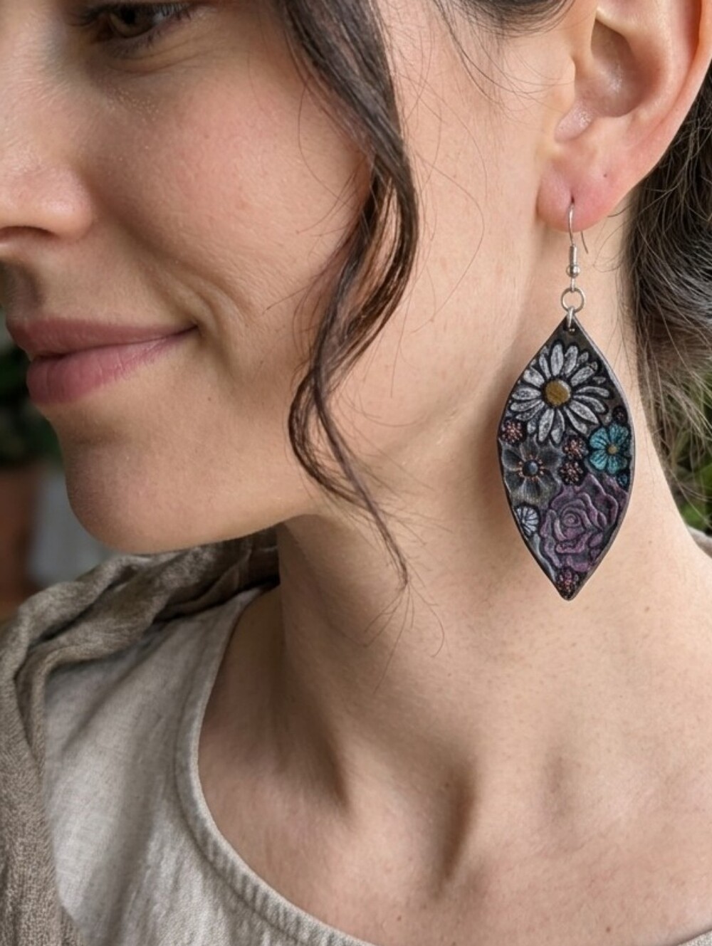 NWT Tooled Leather Handmade Floral Earrings Boho Western Whimsigoth